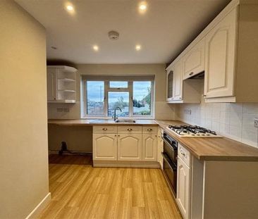 Blackboys, Dursley, GL11 - Photo 5