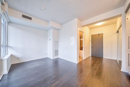 For Lease - 365 Church Street Unit# 2404, Toronto, Ontario - Photo 3