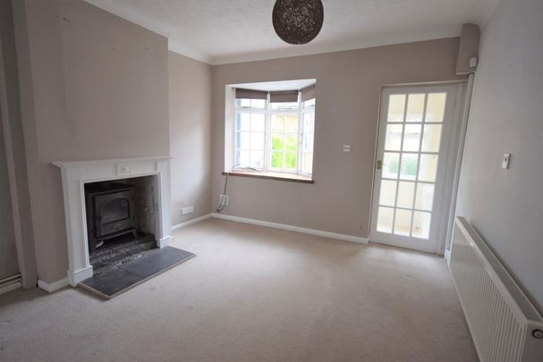 2 bedroom cottage to rent - Photo 1