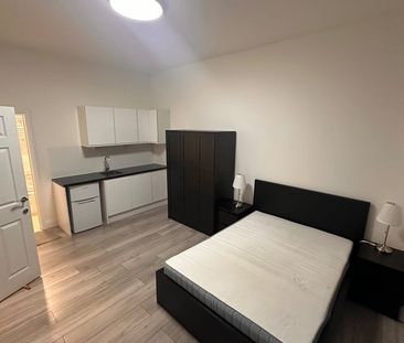 Room in a Shared House, Northbrook Road, IG1 - Photo 4