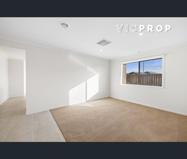 21 Gellibrand Street, Werribee, Vic 3030 - Photo 2