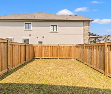 For Lease - 51 Doris Pawley Crescent, Caledon, Ontario - Photo 6