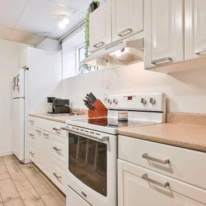 3 1/2 vieux Longueuil animaux acceptés - Photo 2