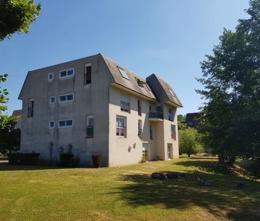 Très bel et grand appartement T1 en mezzanine à Clamecy - Photo 6