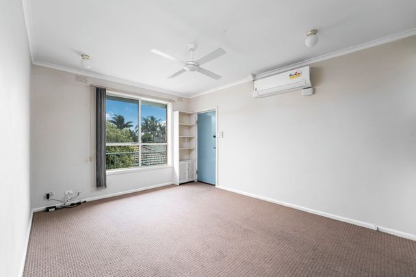 EASY LIVING AT EUMERALLA - Photo 1