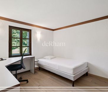 Unique renovated property of 311m² in the heart of nature - Foto 4