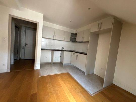 location Appartement T2 DE 36.12m² À BESANCON - Photo 1