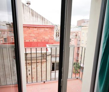 Carrer del Poeta Cabanyes, Barcelona, Catalonia 08004 - Photo 3