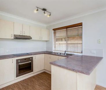 Crestwood Village - Close to Everything - Photo 4