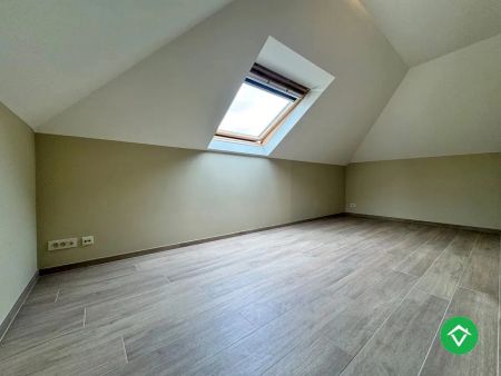 Alleenstaande woning met 3 slaapkamers en garage te Koekelare - Foto 2