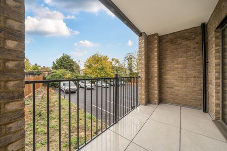 2 bedroom apartment to rent - Photo 4