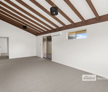 LOW MAINTENANCE 2X1 - Photo 5