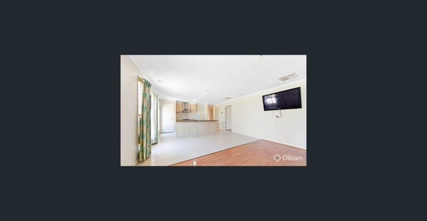 GREAT FAMILY HOME - Photo 1