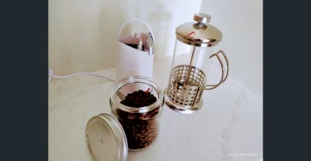 Brand new kitchen, renovated bathrooms, brand new furniture house GWSZ in Glen Waverley - Photo 4