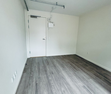 Værelse med eget bad/toilet og fælleskøkken - Photo 2