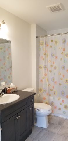 For Lease - 9 Edward Lennox Street, Markham, Ontario - Photo 5