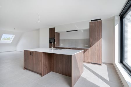 Hoogwaardig afgewerkt nieuwbouw duplex-appartement met 2 slaapkamers, terras en carport - Photo 5