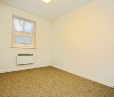 Victoria Street, Englefield Green, Egham, Surrey, TW20 0QX - Photo 1