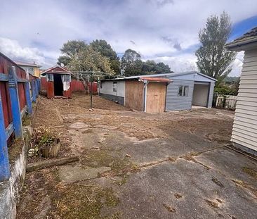 Large 3 Bedroom Home - Photo 1