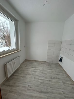 Helle 1-Zimmer-Wohnung mit Balkon! - Photo 1