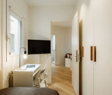 Room in a shared 4-bedroom apartment for rent in l'Antiga Esquerra ... - Foto 4