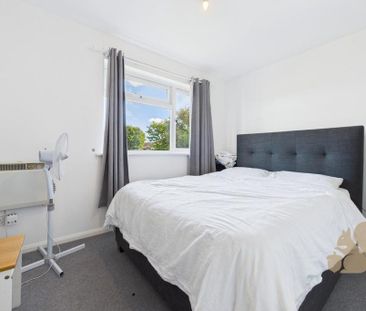 1 bedroom semi-detached house to rent - Photo 2
