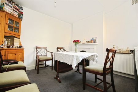 Wolfington Road, London, SE27 0RQ - Photo 2