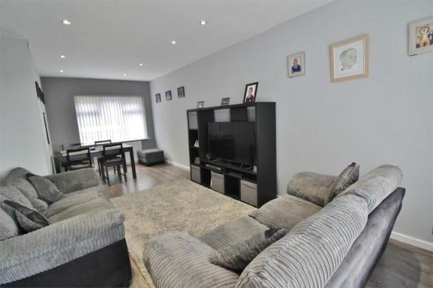 3 Bed Semi-Detached House, Fort Hill Road, S9 - Photo 1