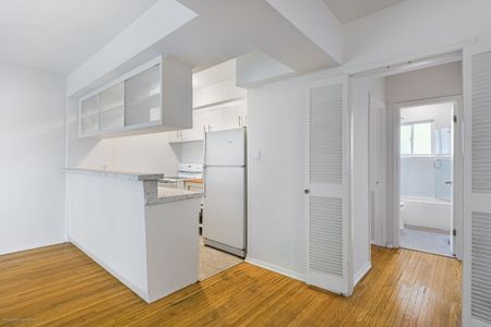 For Lease - 106 Main Street Unit# main floor, Toronto, Ontario - Photo 2