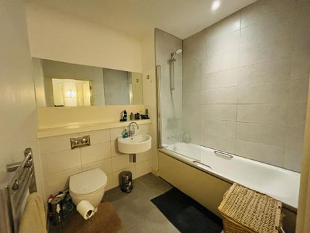 1 bedroom flat to rent - Photo 5