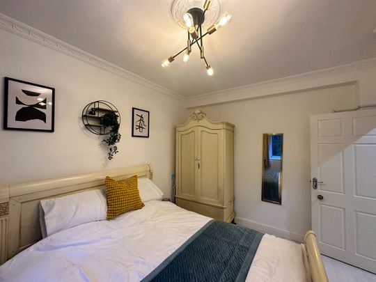 Room in a Shared House, Juniper House, SE14 - Photo 1