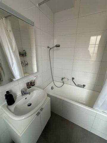 1 Zimmer, 2. Stock - Photo 4