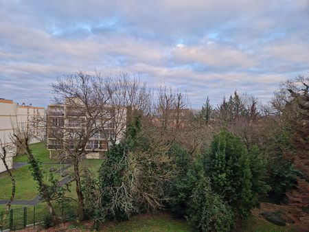 Location Appartement 1 pièce 20m² PESSAC 33600 - Photo 2