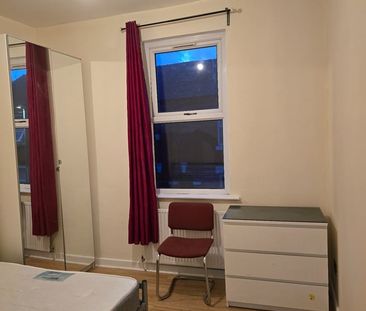 Room in a Shared House, Fleeson Street, M14 - Photo 2