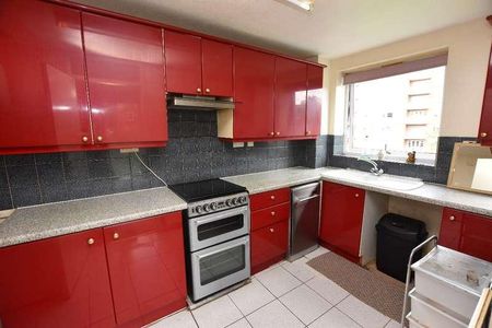 Flat, Holly Mount, Hagley Road, Birmingham, B16 - Photo 2