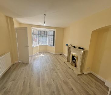 3 bedroom property to rent - Photo 1