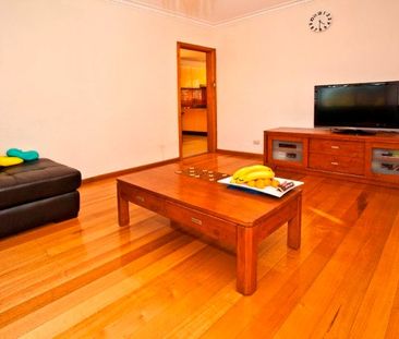 1 Marna Court, Noble Park - Photo 2
