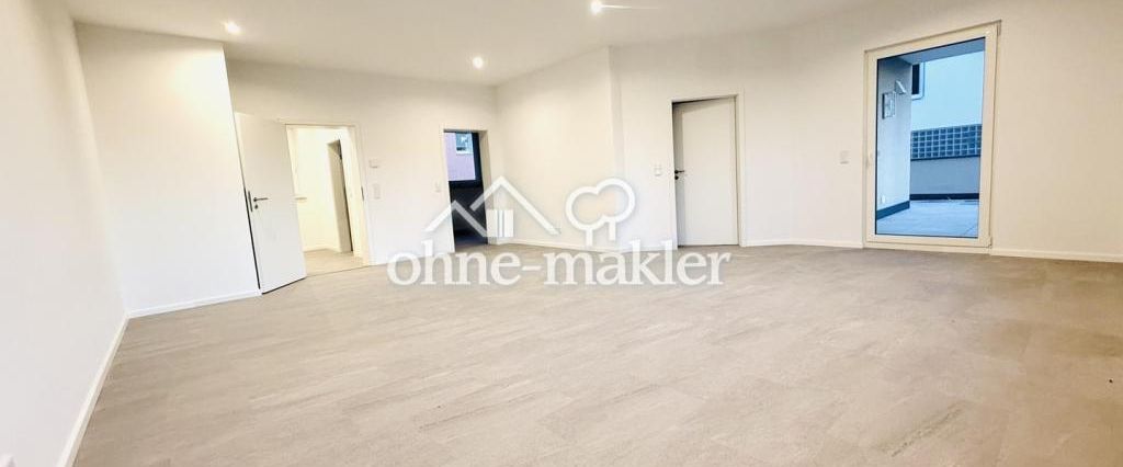 Moderne, großzügige 2-Zimmerwohnung / Erstbezug nach Umbau/ Balkon/ Einbauküche - Foto 1