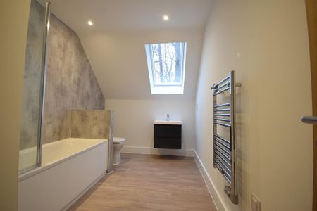 2 bedroom apartment to rent - Photo 4