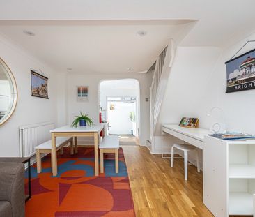 Room in a Shared House, Frederick Street, BN1 - Photo 2