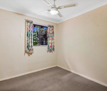 Family-Friendly Living In a Coastal Setting. - Photo 2