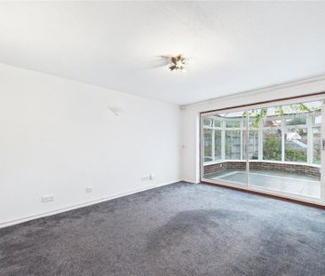 4 bedroom detached house to rent - Photo 1