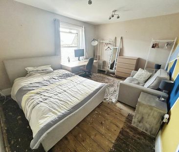 3 bedroom terraced house to rent - Photo 6