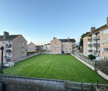 11 Alan Breck Gardens, Drum Brae, EH4 7JB, Edinburgh - Photo 2