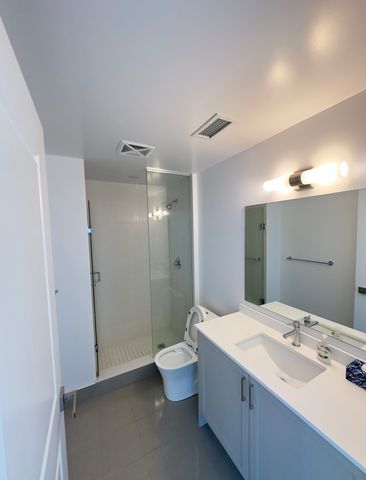 For Lease - 10 Gatineau Drive Unit# 903W, Vaughan, Ontario - Photo 5