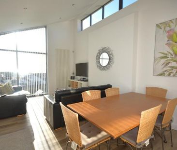 2 bedroom penthouse to rent - Photo 1