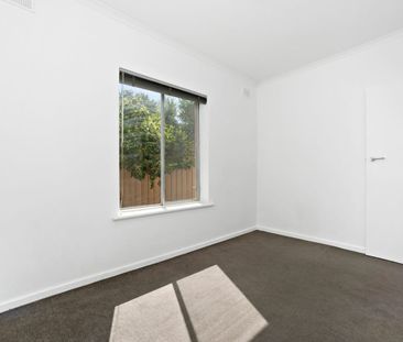 Tastefully Renovated Ground Floor Unit in Quiet Complex - Photo 2