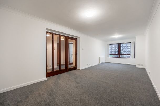 Ascot Court - Photo 1