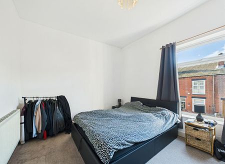 2 bedroom terraced house to rent - Photo 3