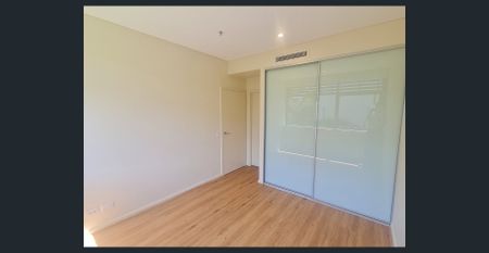 2 Bedrooms for RENT at Platinum! - Photo 2